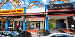 THE RAIL MALL (D23), Retail #630596071